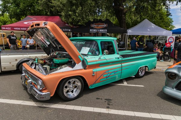 Quels sont les services et compétences d'un garagiste automobile à domicile à La Réunion ?