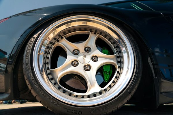 Location de voiture électrique courte durée : comment ça marche ?